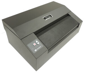 foto diagonal da impressora mostrando os botões táteis